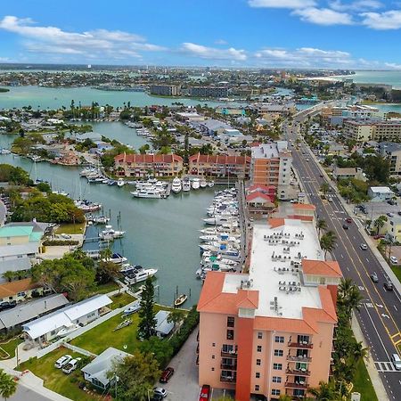 Bay Front Oasis Apartamento St. Pete Beach Exterior foto