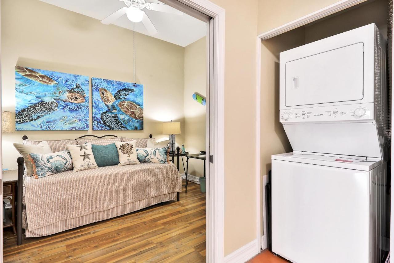 Bay Front Oasis Apartamento St. Pete Beach Exterior foto