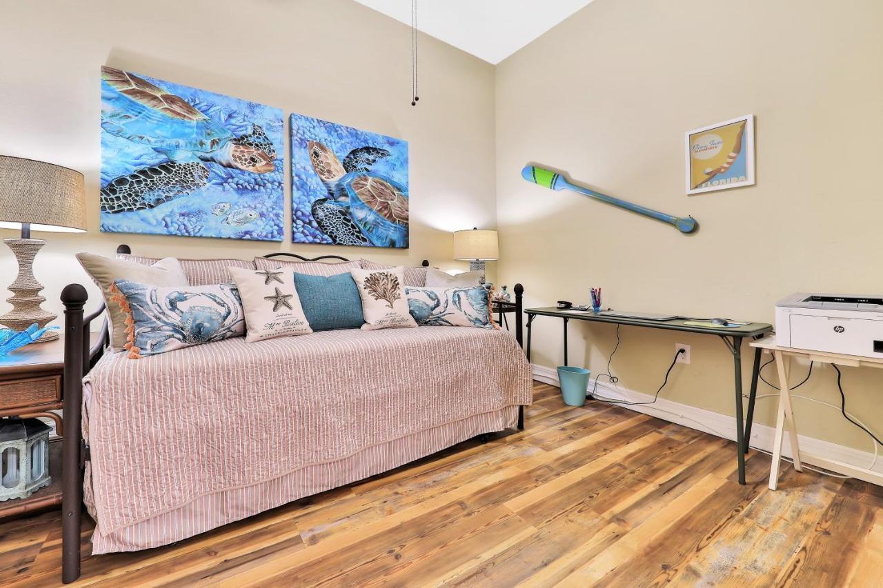 Bay Front Oasis Apartamento St. Pete Beach Exterior foto