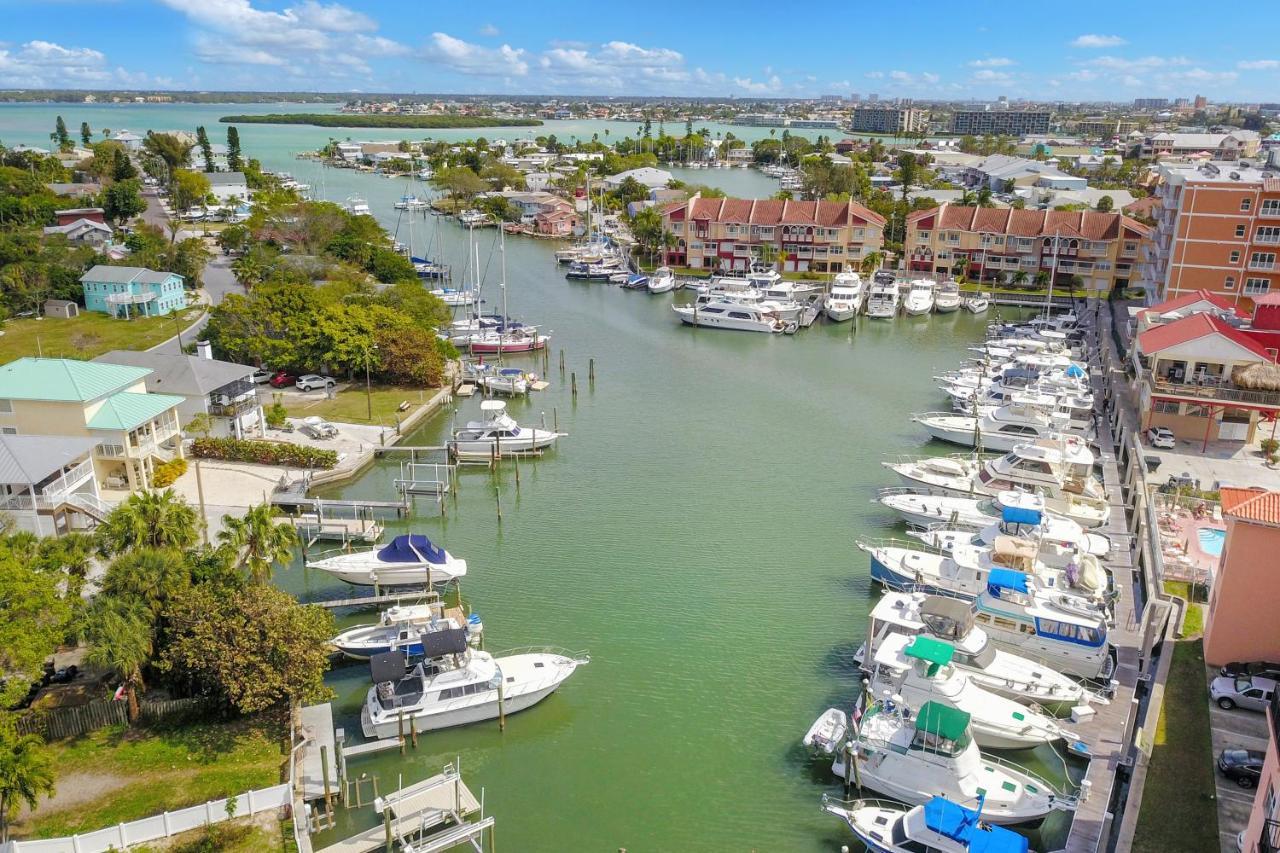 Bay Front Oasis Apartamento St. Pete Beach Exterior foto