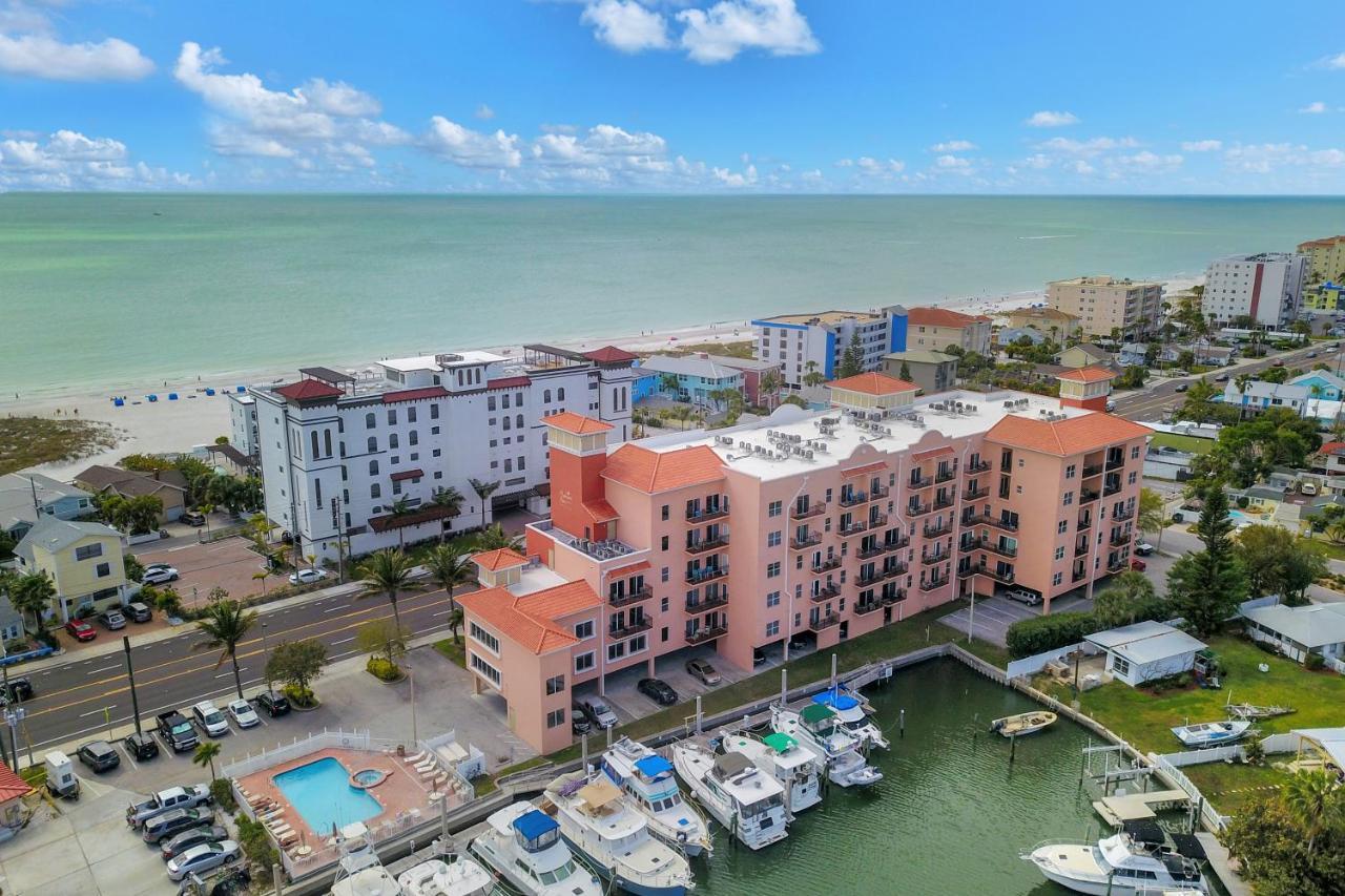 Bay Front Oasis Apartamento St. Pete Beach Exterior foto